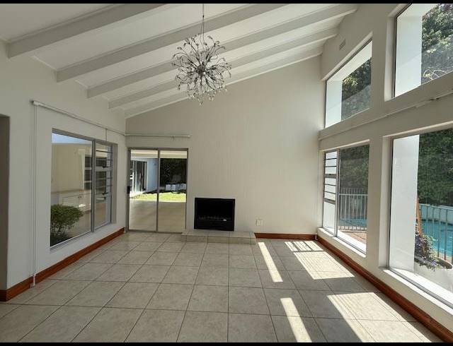 3 BEDROOM HOUSE FOR SALE IN SANDOWN